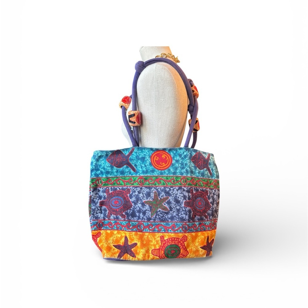 Colorful Beachy Women's Tote Bag